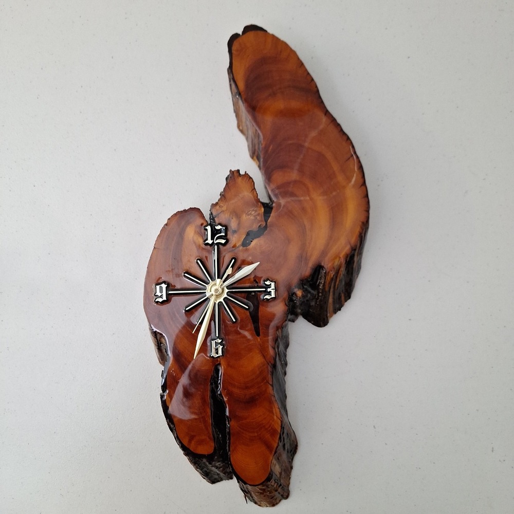 Vintage Lacquered Natural Cypress Wood Slab Stump Wall Clock Handmade Quartz